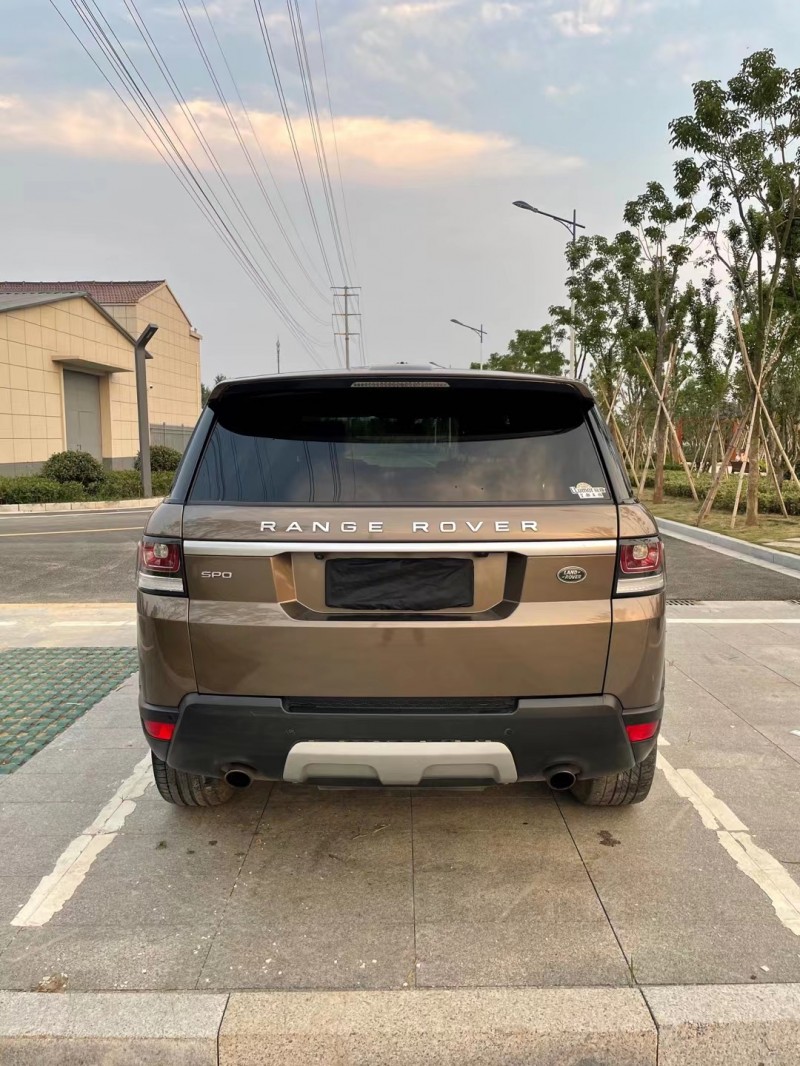 徐州14年路虎揽胜运动2