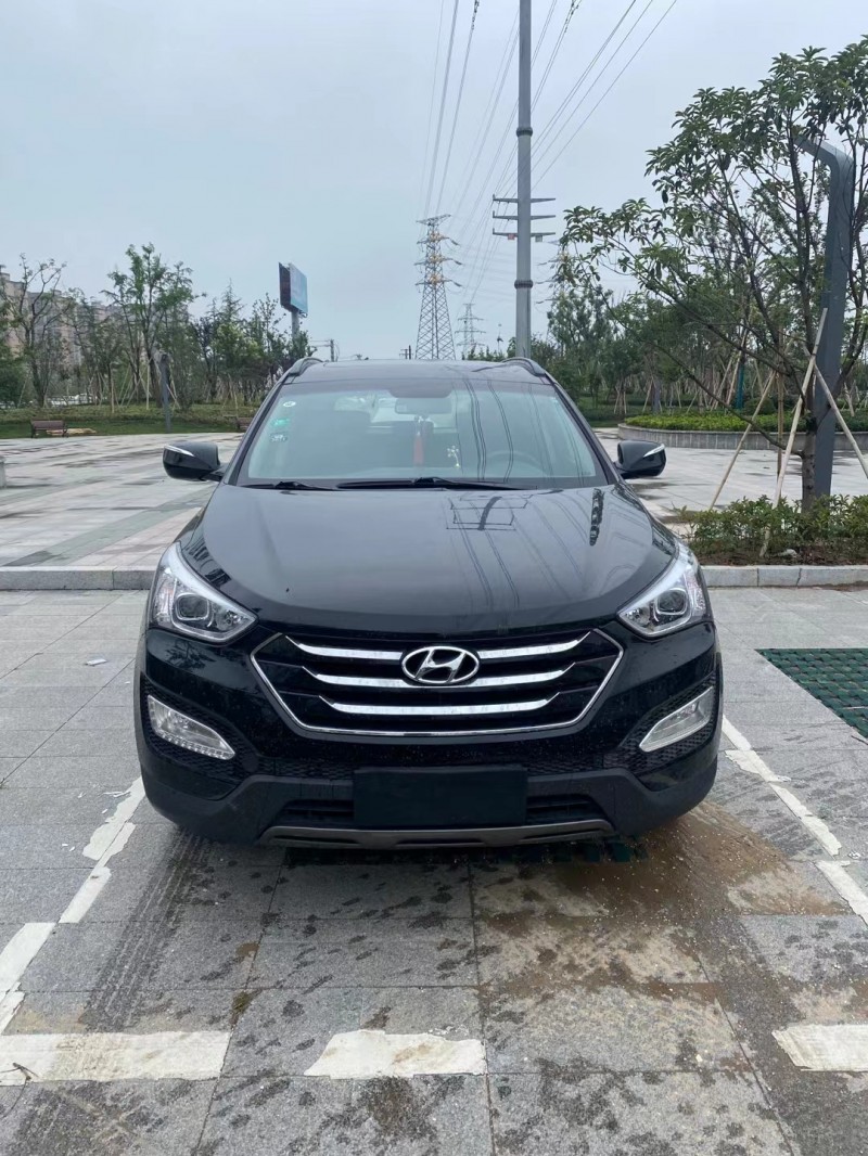 90 万品牌:全新胜达表显里程5-8万公里上牌时间2015-06排放标准2.