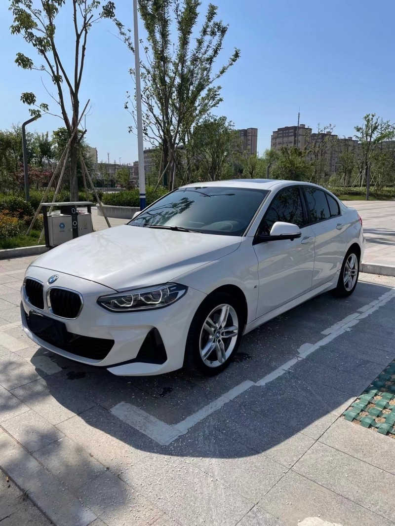徐州19年宝马1系8