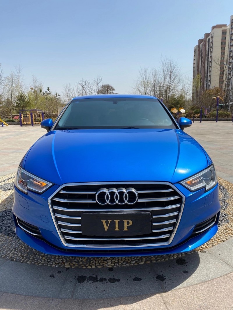 青岛20年奥迪A38