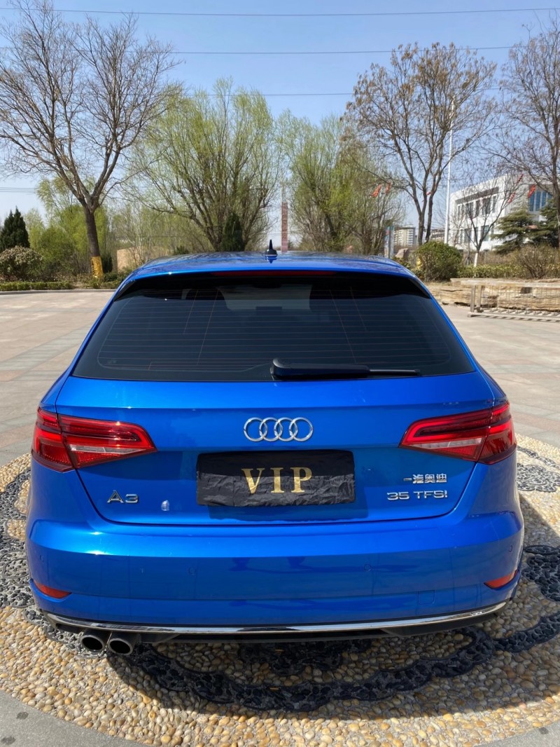 青岛20年奥迪A31