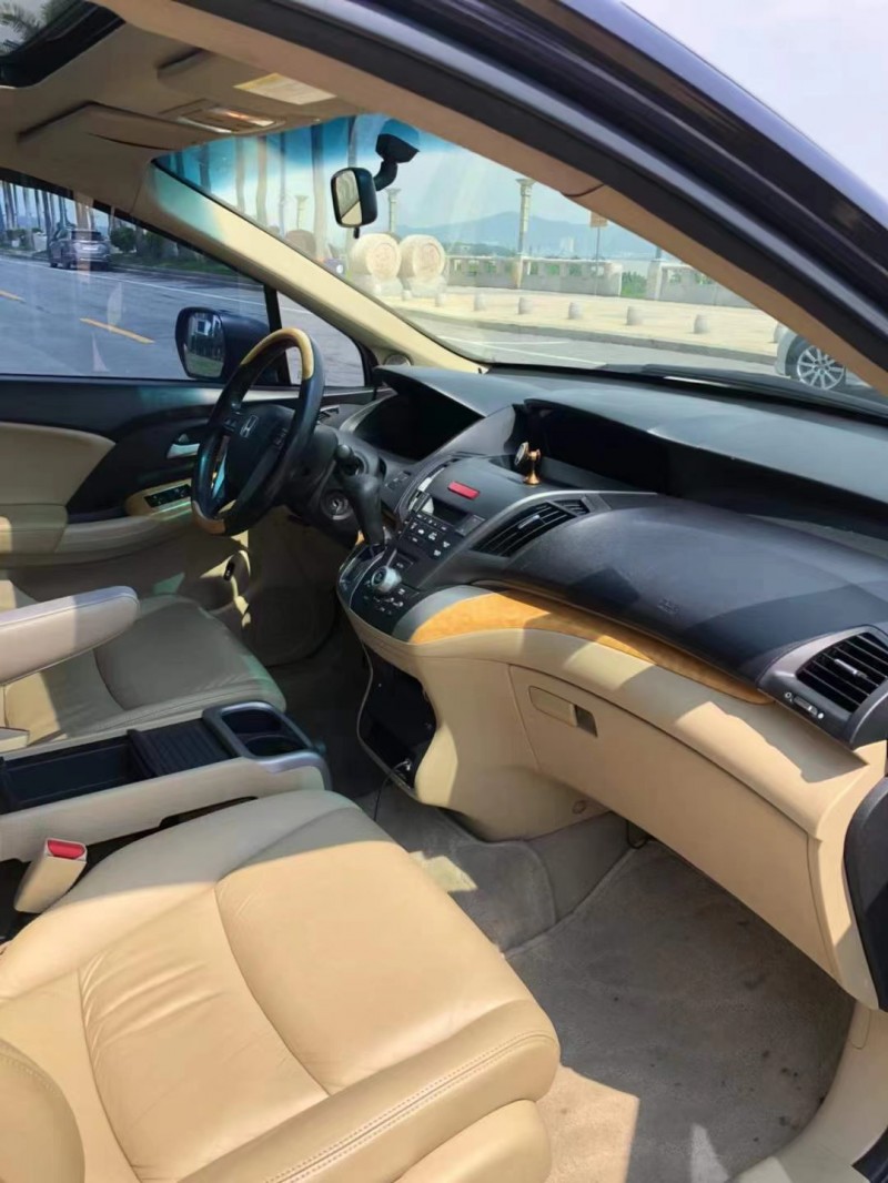 佛山10年本田奥德赛2