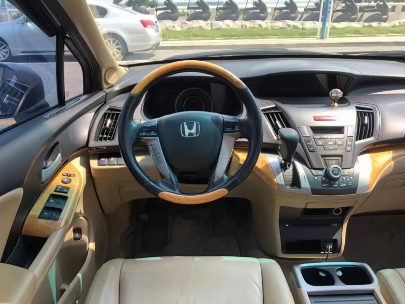 佛山10年本田奥德赛1