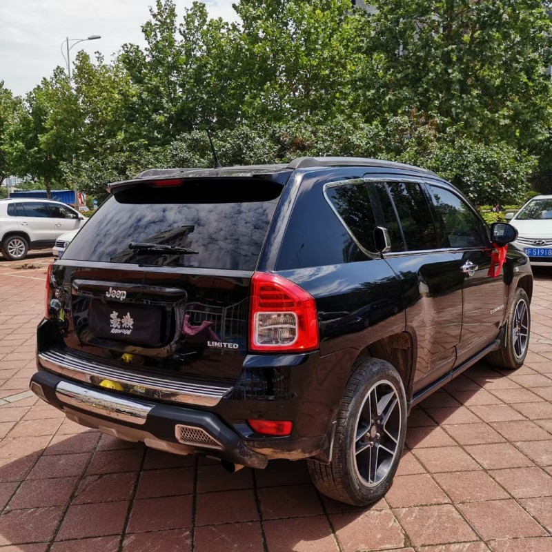 鶴壁13年Jeep指南者4