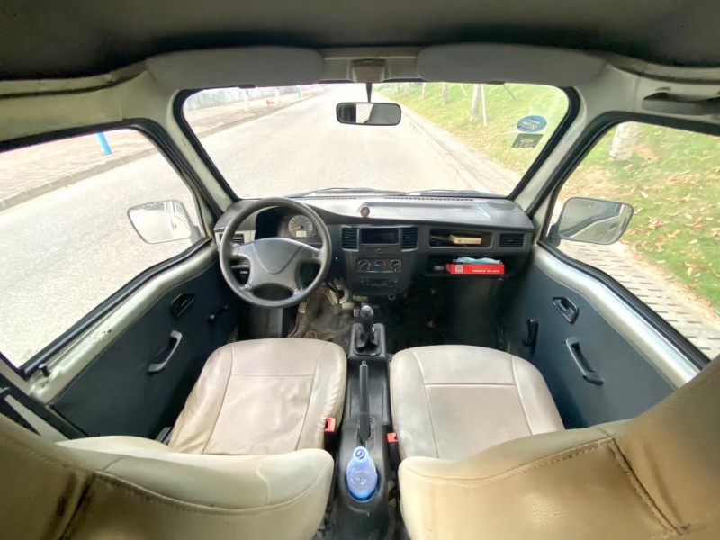 惠州15年五菱汽車之光5