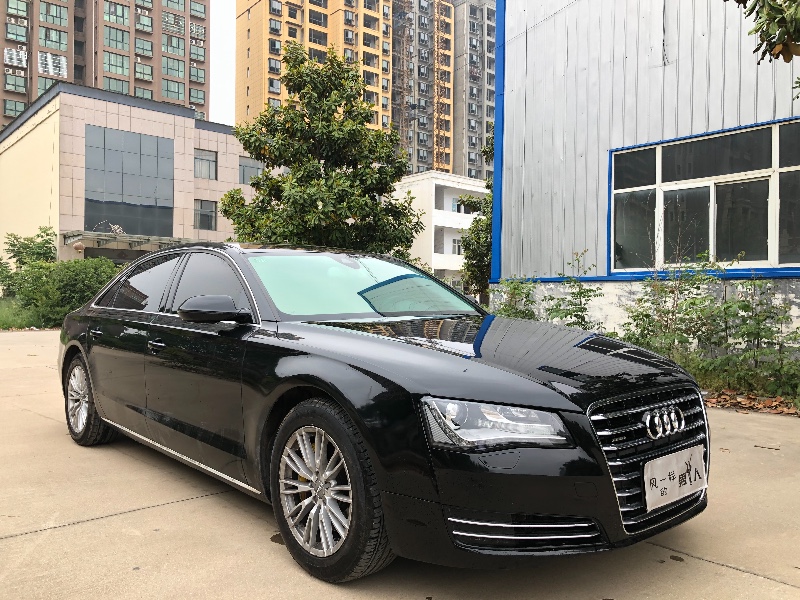 郑州11年奥迪A8L5