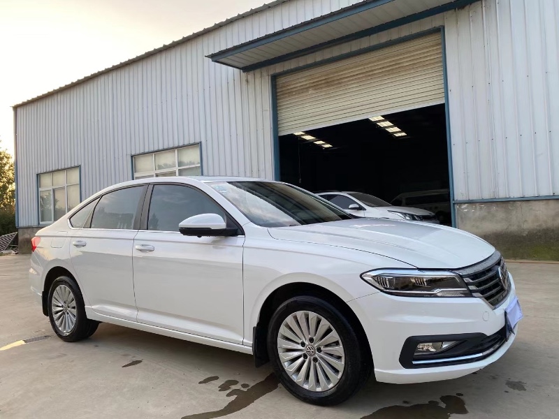 郑州20年大众朗逸5