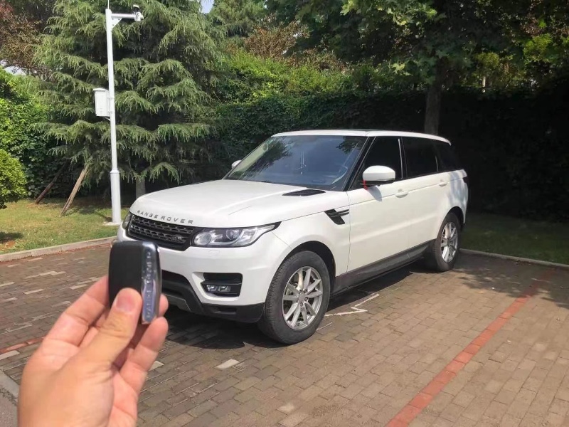 郑州16年路虎揽胜运动6