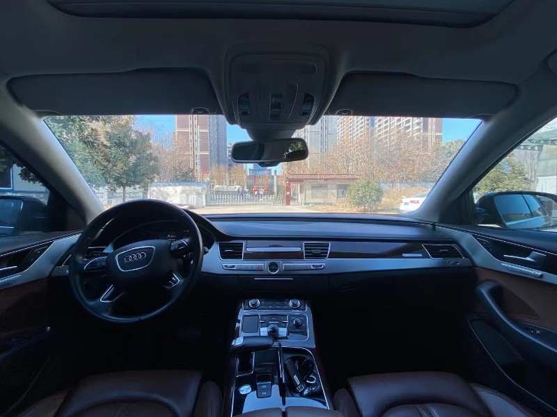 郑州15年奥迪A8L1