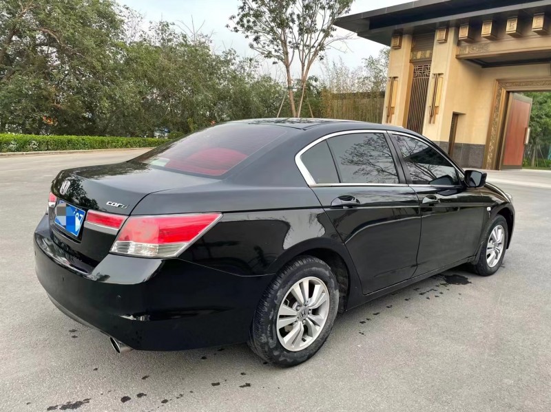 廊坊12年本田雅阁7