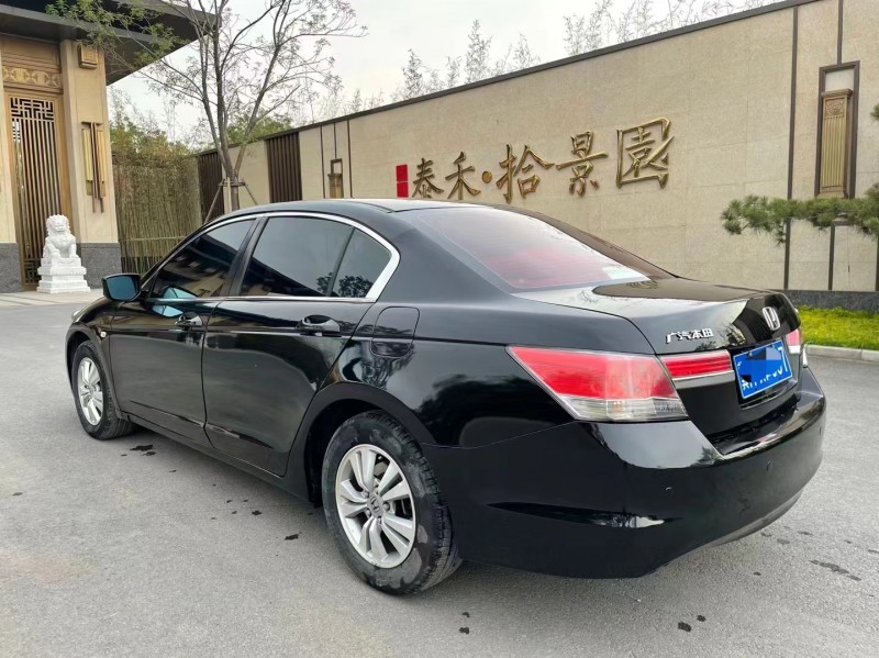 廊坊12年本田雅阁5