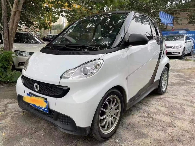 济宁14年奔驰smart4