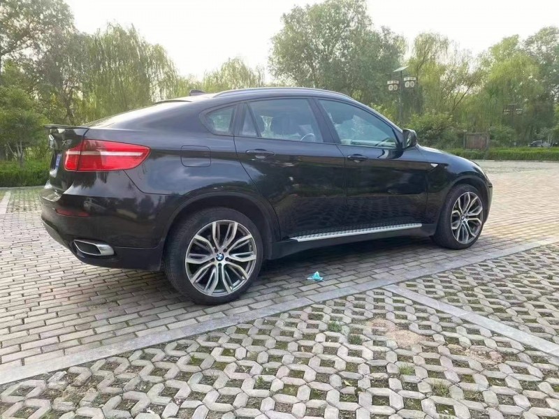 泰安09年寶馬X68