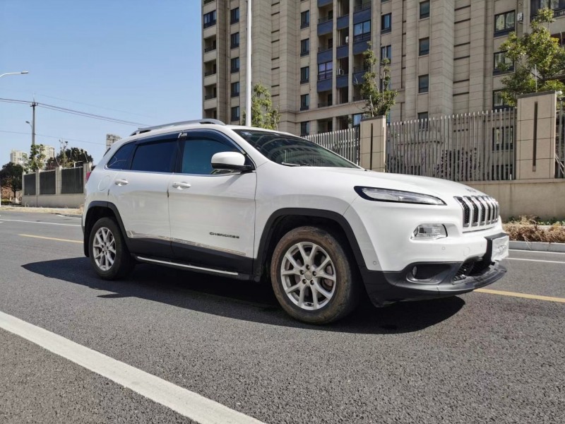 蘇州16年Jeep自由光2