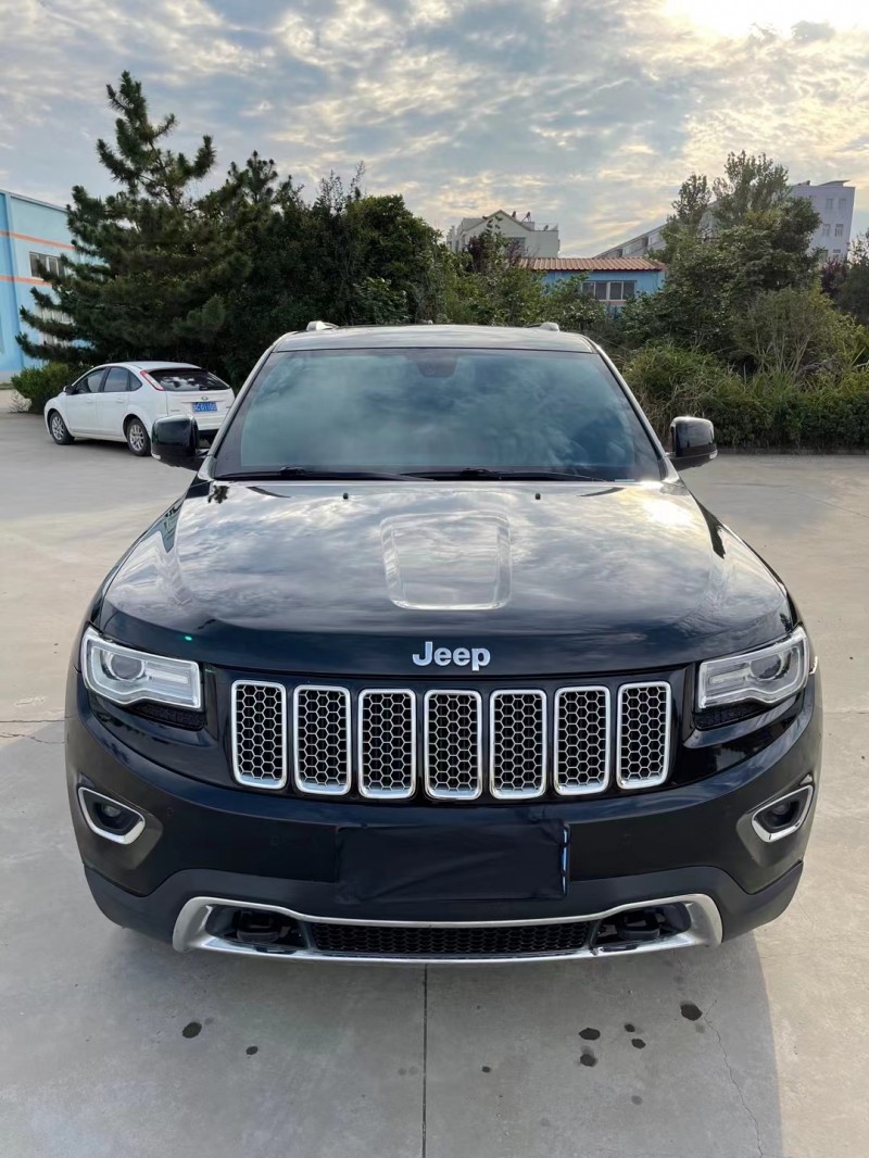 徐州17年Jeep大切諾基1