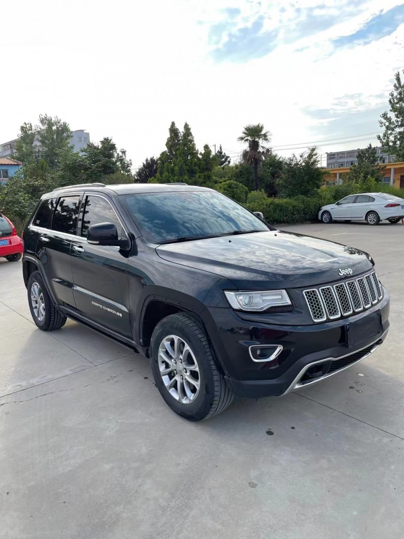 徐州17年Jeep大切諾基3