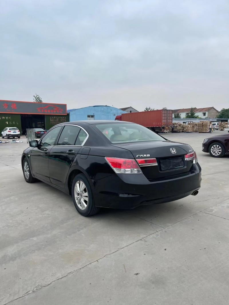 徐州12年本田雅阁5