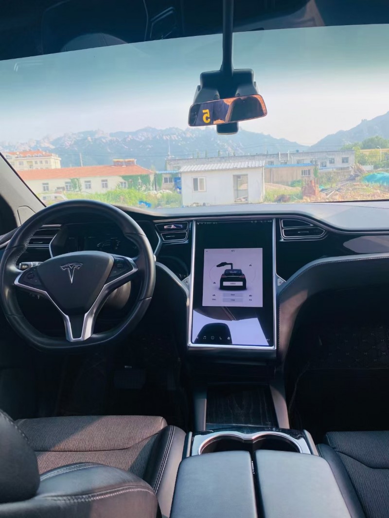 青島17年特斯拉MODEL X5