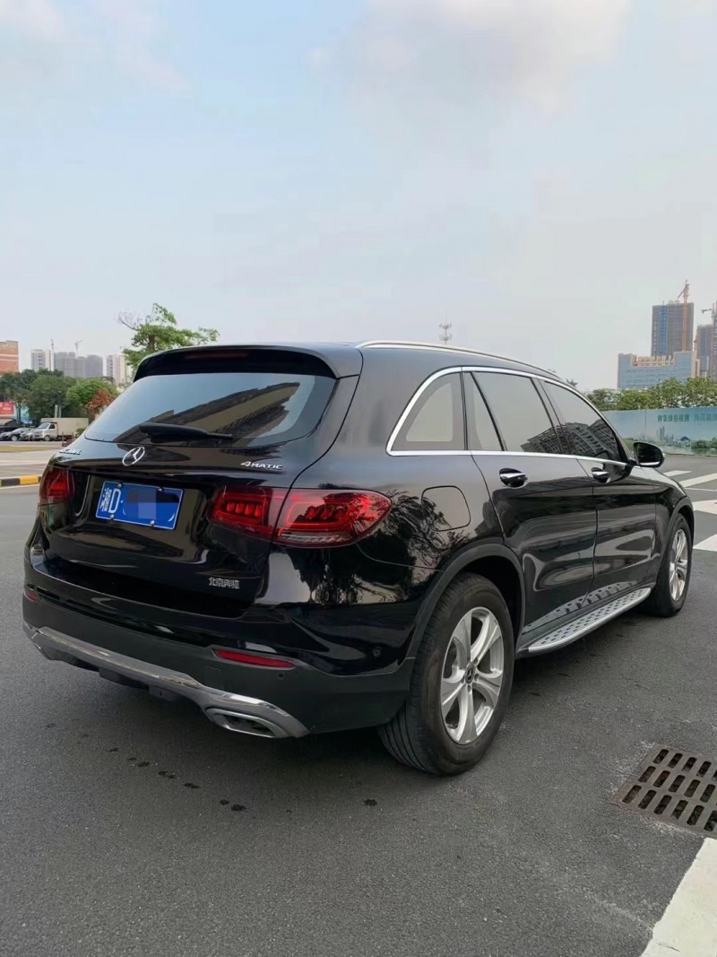 广州19年奔驰GLC9