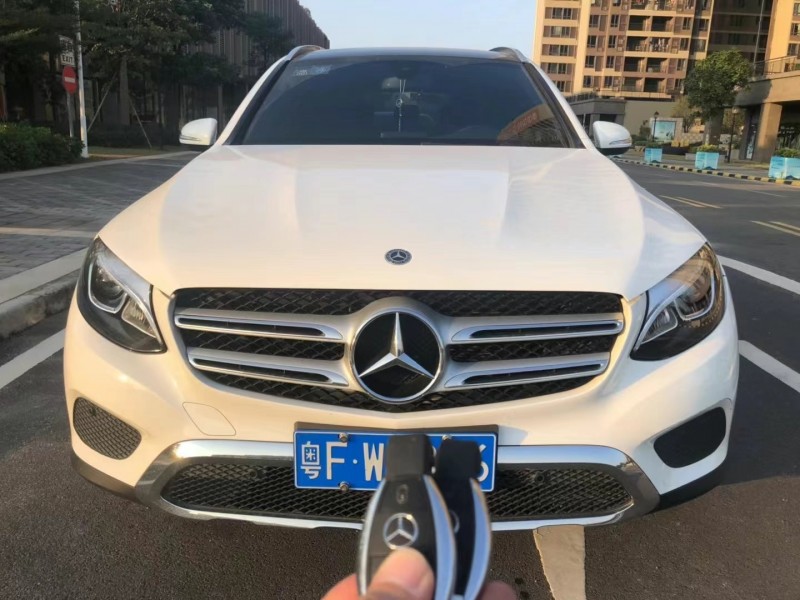 广州19年奔驰GLC8