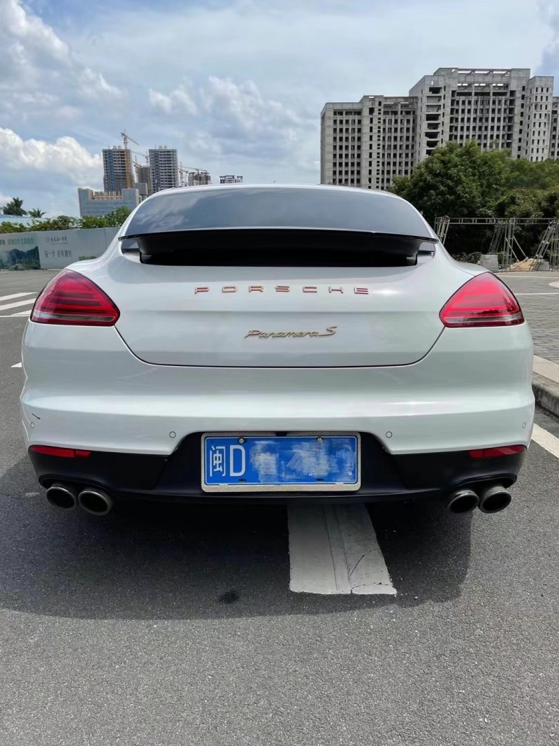 广州14年保时捷帕拉梅拉2