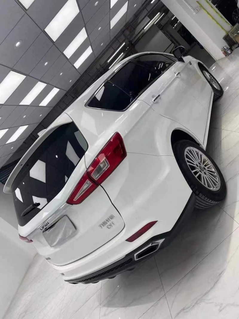 成都18年力帆汽车轩朗1