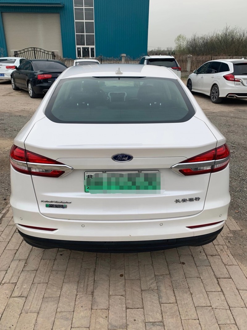 保定20年福特蒙迪欧6