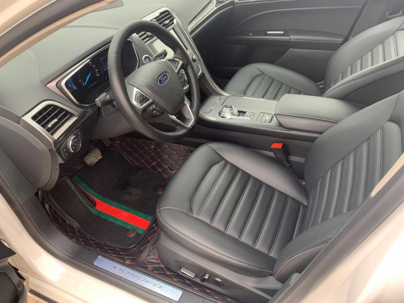 保定20年福特蒙迪欧1