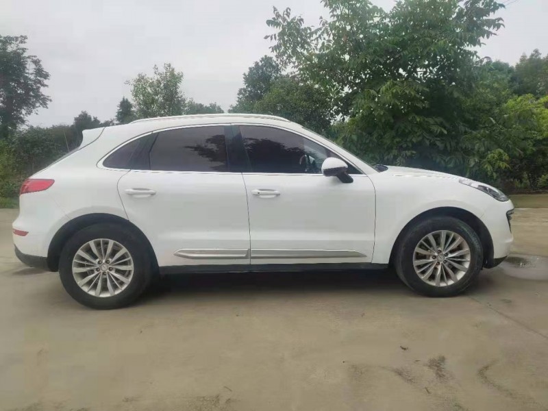 成都18年众泰SR96