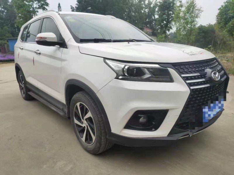 成都18年北汽幻速S74