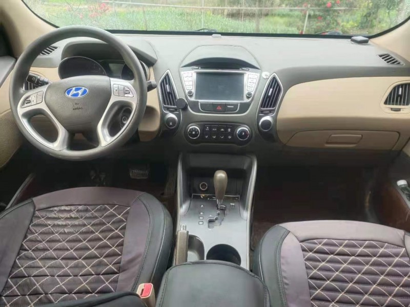 成都11年现代ix354