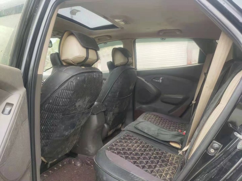 成都11年现代ix358