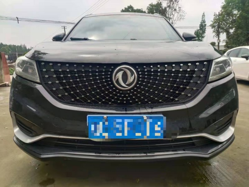 成都20年东风风光1