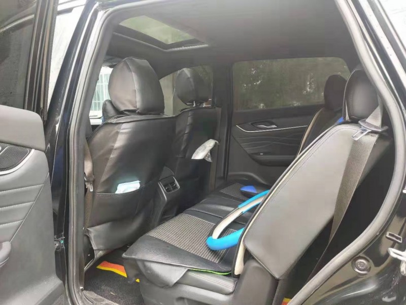 成都20年东风风光4