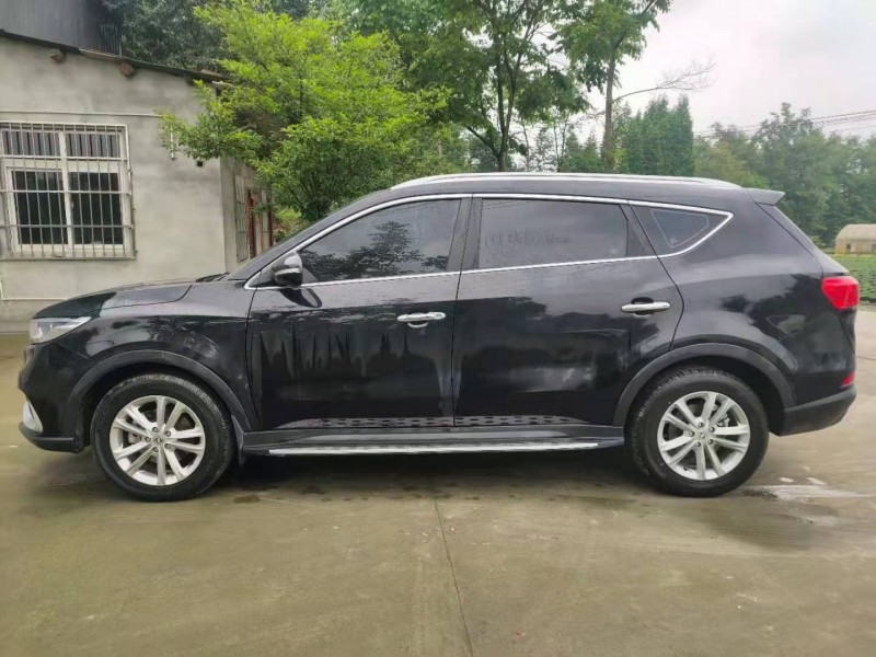 成都20年东风风光6