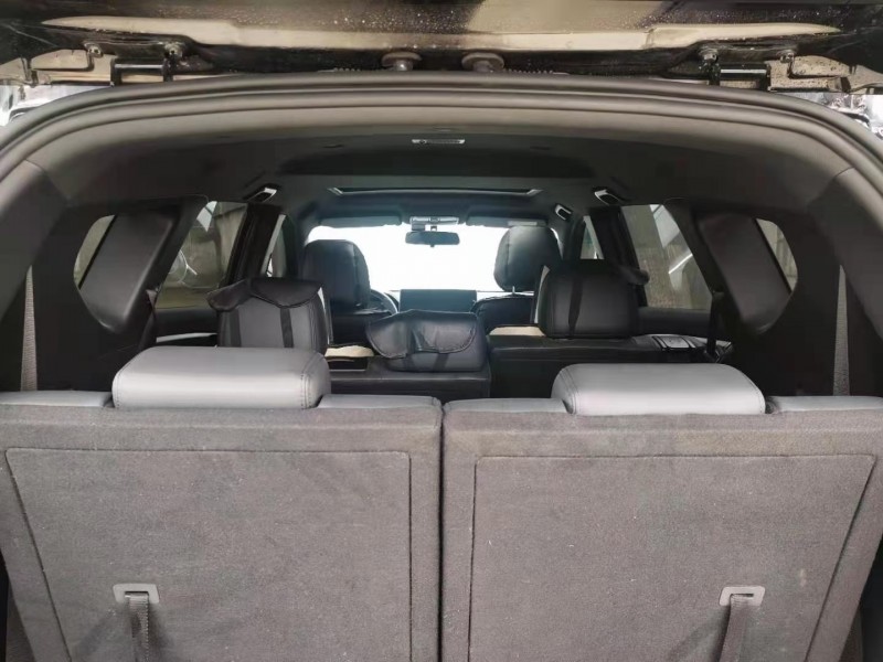 成都20年东风风光8