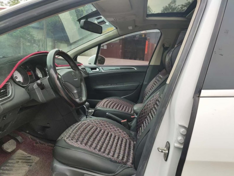 成都18年标致3088