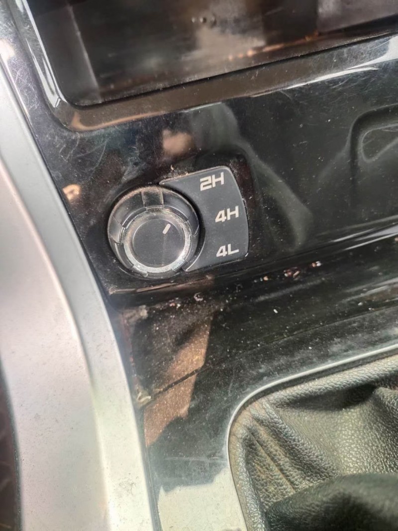 成都18年獵豹汽車Q64