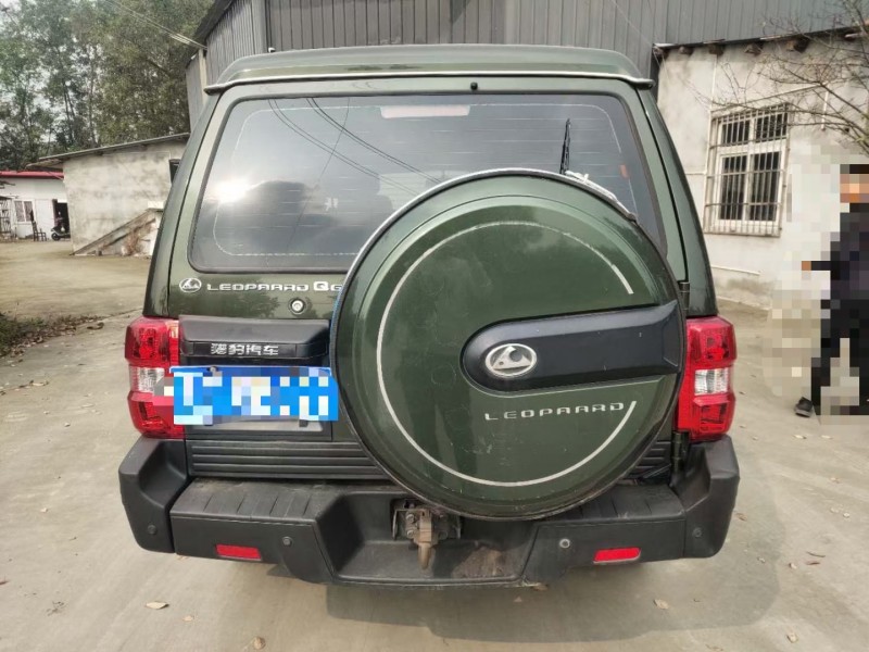 成都18年獵豹汽車Q68