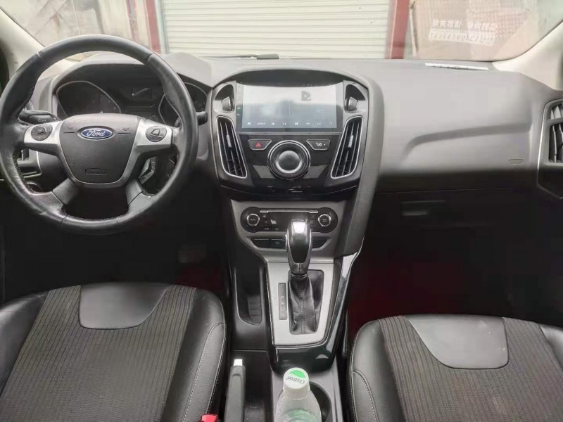 成都13年福特福克斯4