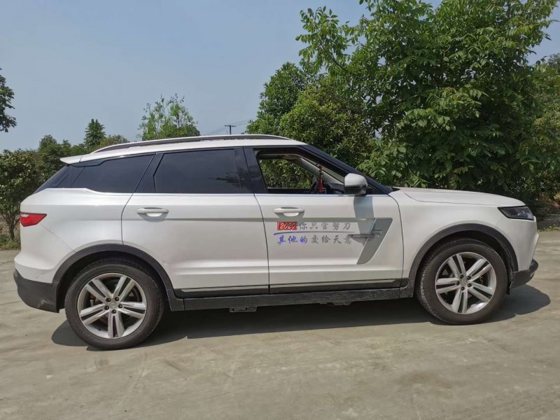 成都18年众泰T7009