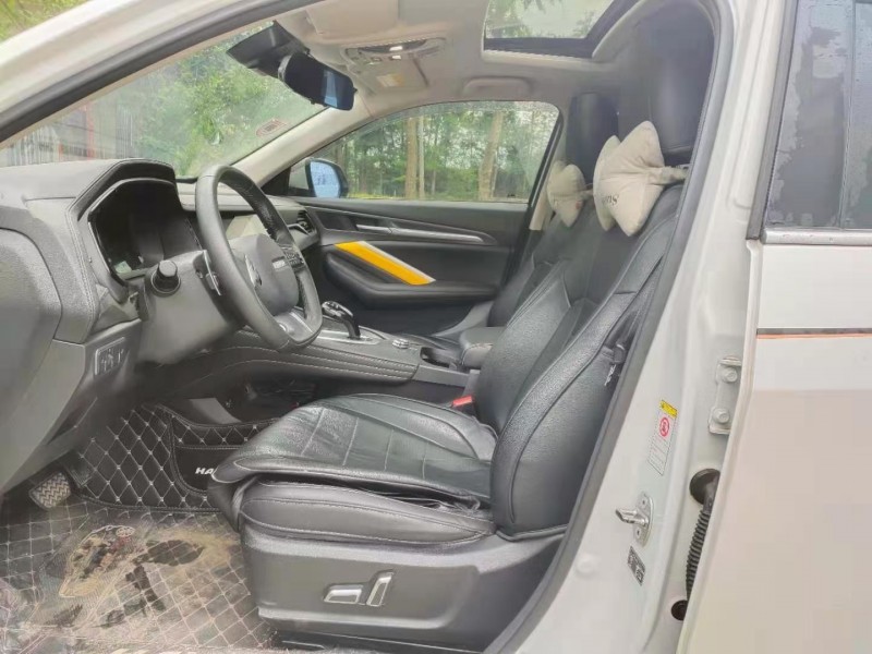 成都19年哈弗F74