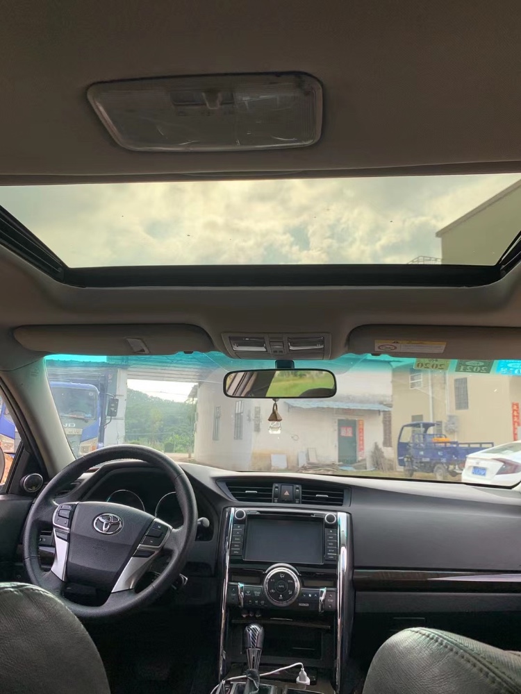 江门14年丰田锐志6