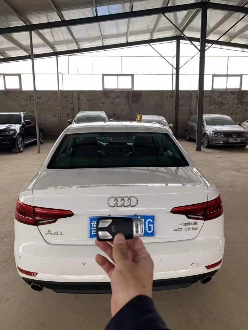 潍坊16年奥迪A4L1