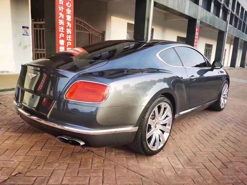 長沙18年賓利GT6