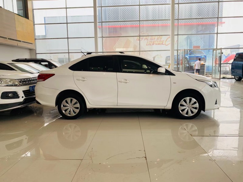 邢台17年丰田YARiS L 致享5