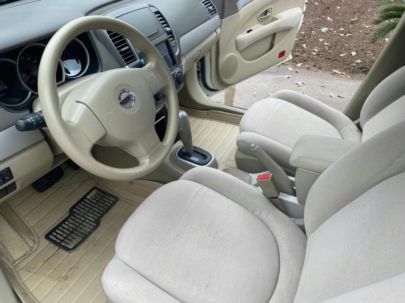 泰安14年日產軒逸4
