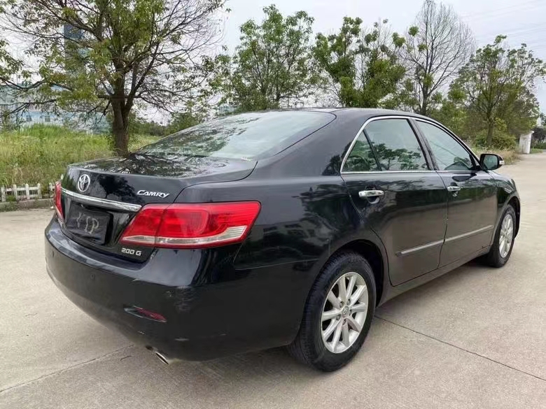 盐城09年丰田凯美瑞5