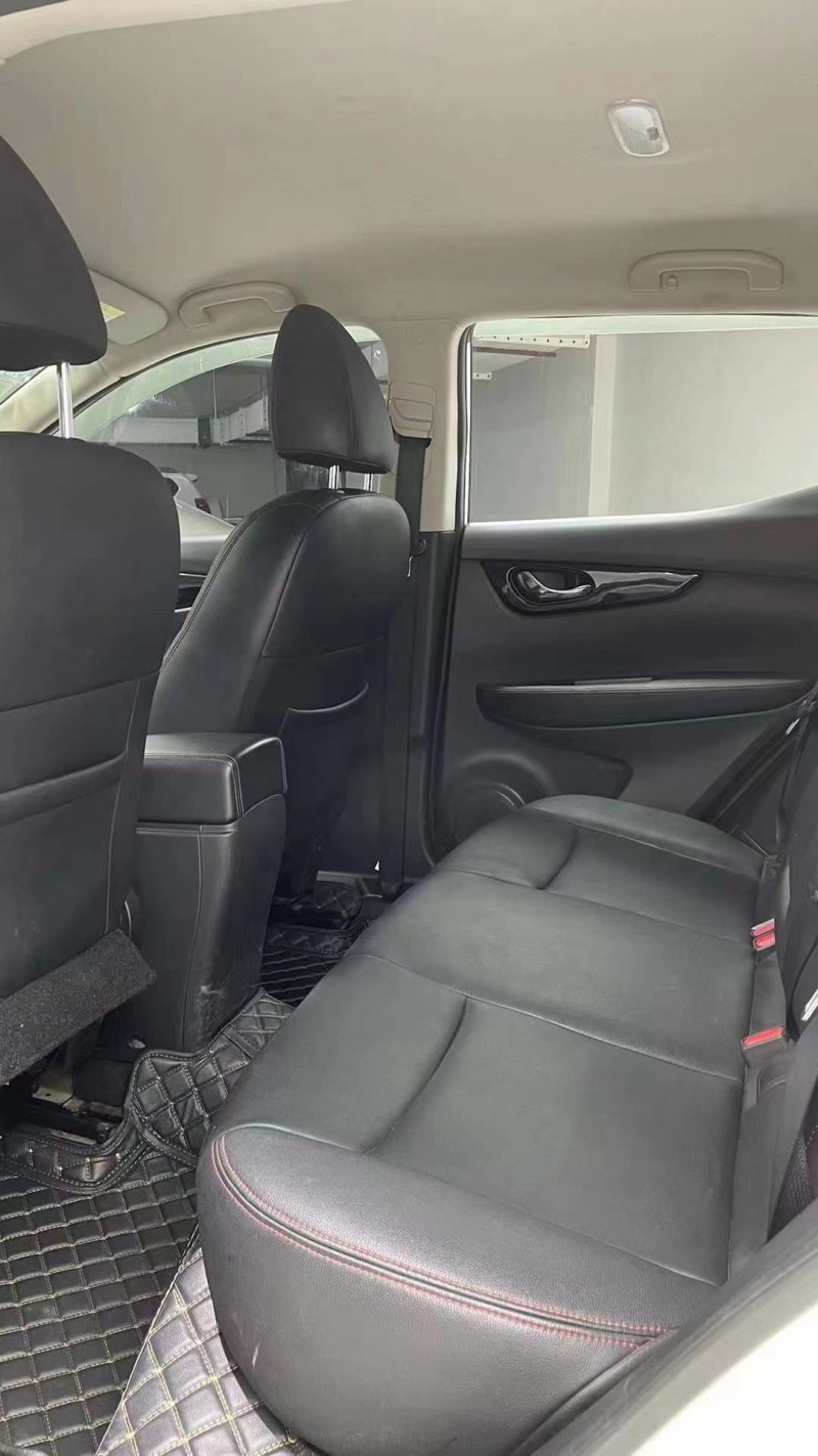 成都17年日产逍客3