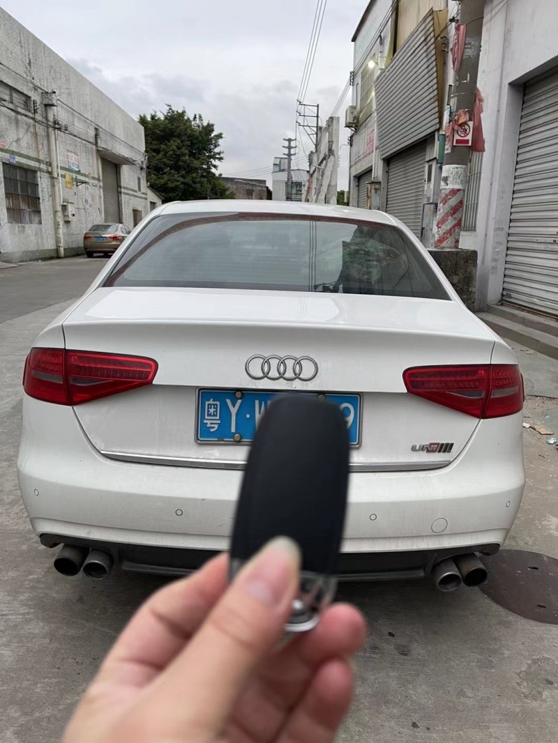 广州14年奥迪A4L4